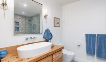 76 Foothill Dr, Lamoille, NV 89828