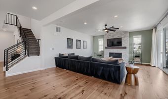 7170 S Uriah St, Aurora, CO 80016