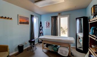 75 Manhattan Dr, Boulder, CO 80303