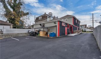 422 High St, Cumberland, RI 02864