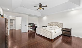 43245 BARNSTEAD Dr, Ashburn, VA 20148