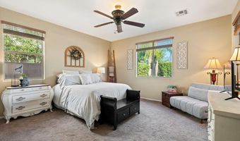 2351 S GLEN Dr, Chandler, AZ 85286