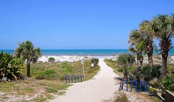 181 SYLVAN Dr, Atlantic Beach, FL 32233