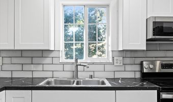 13232 N Nascar Pr NE, Benton City, WA 99320