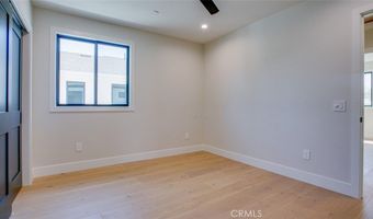 6250 Lindley Ave, Encino, CA 91316