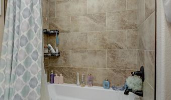 116 Hambrich Hollow Rd, Anderson, MO 64831