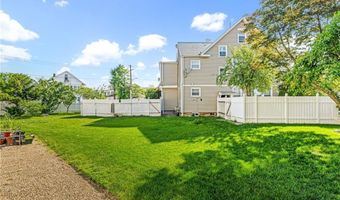 106 Pleasant St, Cranston, RI 02910