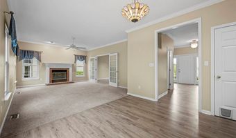 939 White Water Dr, Adams Twp., PA 16046