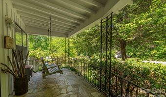 868 Cabin Flats Rd, Balsam, NC 28707
