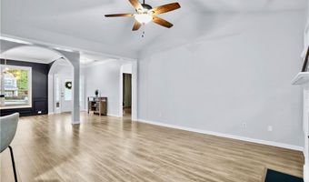 3809 Clear Lake Way NW, Acworth, GA 30101
