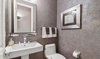 1047 W ARMSTRONG Way, Chandler, AZ 85286