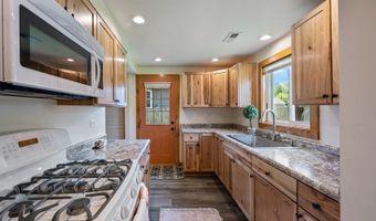 42328 N Oak St, Antioch, IL 60002