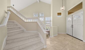 405 S Laureltree Dr, Anaheim, CA 92808