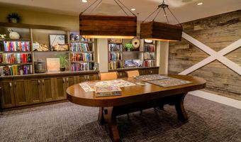 117 HARVESTER Dr, Lake Frederick, VA 22630