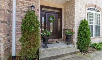 3906 NE Cadbury Ave, Bentonville, AR 72712