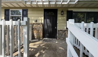 132 Briar Ave, Bedford, IN 47421