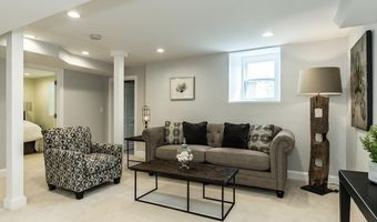 10 Nantasket Ave 1, Boston, MA 02135