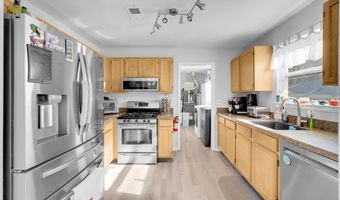 21 Shelli Ter, Barnegat, NJ 08005