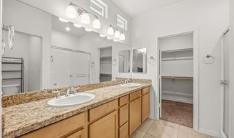 568 Wagon Wheel Dr, Bullhead City, AZ 86442