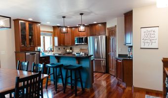 W6548 ETHAN Drive, Appleton, WI 54915