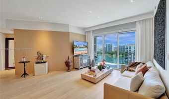 19900 E Country Club Dr TS16, Aventura, FL 33180