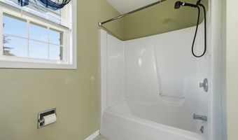 18 THORN St, Magnolia, DE 19962