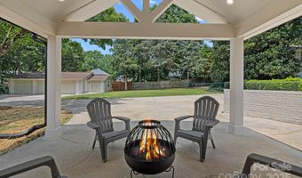 4209 Windwood Cir, Charlotte, NC 28226