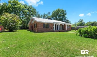 402 E Poplar St, Atmore, AL 36502