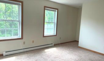 9 Crate Ln, Canaan, NH 03741