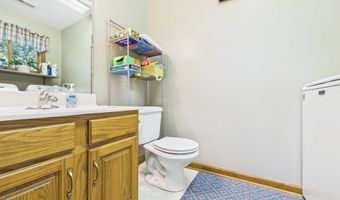 4719 Gleneagle Dr 22B, Anderson, IN 46013