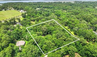 5 Hackamore Dr, Bluffton, SC 29910