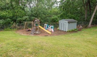 24200 W Deer Ridge Ln, Antioch, IL 60002
