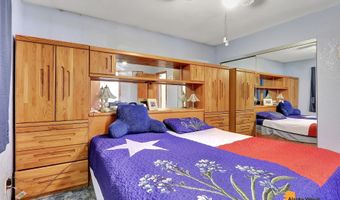 19411 Klondike St, Chugiak, AK 99567