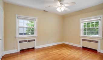 2739 CHESAPEAKE St NW, Washington, DC 20008