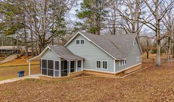 319 Rogers Ave, Bruce, MS 38915