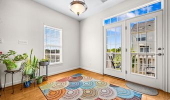 5725 CALLCOTT Way P, Alexandria, VA 22312