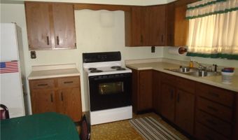 416 Duss Ave, Ambridge, PA 15003