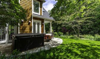 1800 Neil Creek Rd, Ashland, OR 97520
