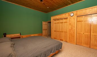 183 Barnard Rd, Barnard Twp., ME 04414