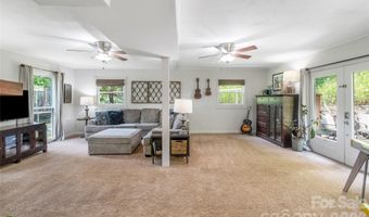 13 Rolling View Dr, Asheville, NC 28805