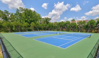 6520 MEDINAH Ln, Alexandria, VA 22312