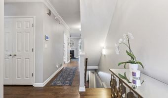 97 Huntington Rd, Atlanta, GA 30307