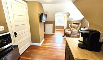 1892 Old Louisquisset Pike, Lincoln, RI 02865
