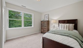 31 Grant Dr, Avon, CT 06001