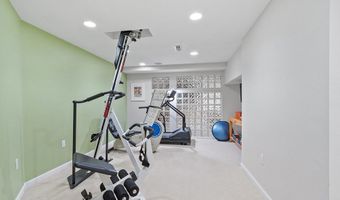 20 Carter Ln, Andover, MA 01810