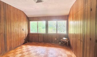 6819 SELKIRK, Bethesda, MD 20817