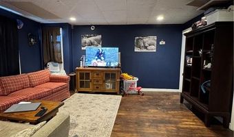 545 Park Ave, Cranston, RI 02910
