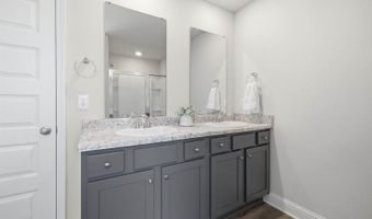 6587 Eastland Cir, Biloxi, MS 39532