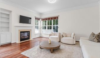22839 VICKERY PARK Dr, Ashburn, VA 20148