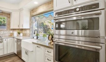 4333 Calavo Dr, La Mesa, CA 91941